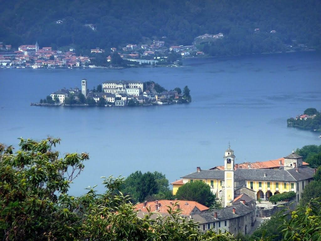 Centro Di Spiritualita Maria Candida Armeno Bagian luar foto