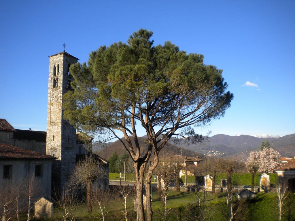 Centro Di Spiritualita Maria Candida Armeno Bagian luar foto