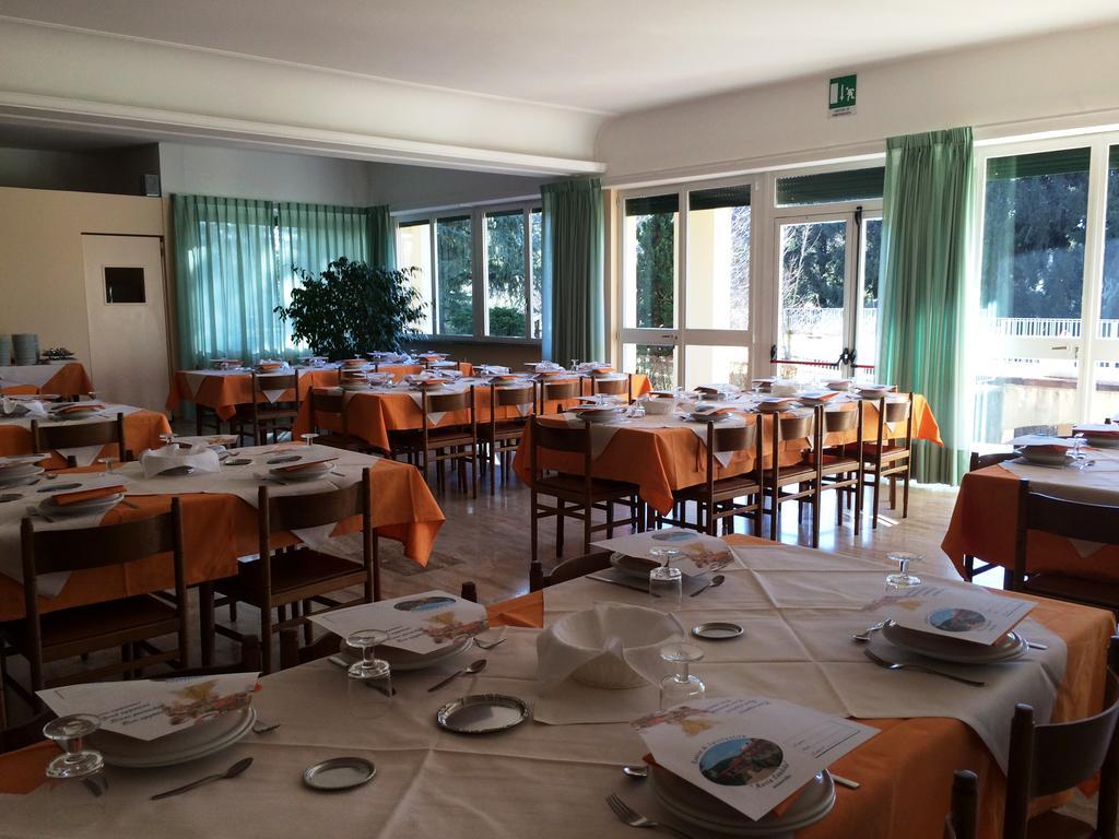 Centro Di Spiritualita Maria Candida Armeno Bagian luar foto