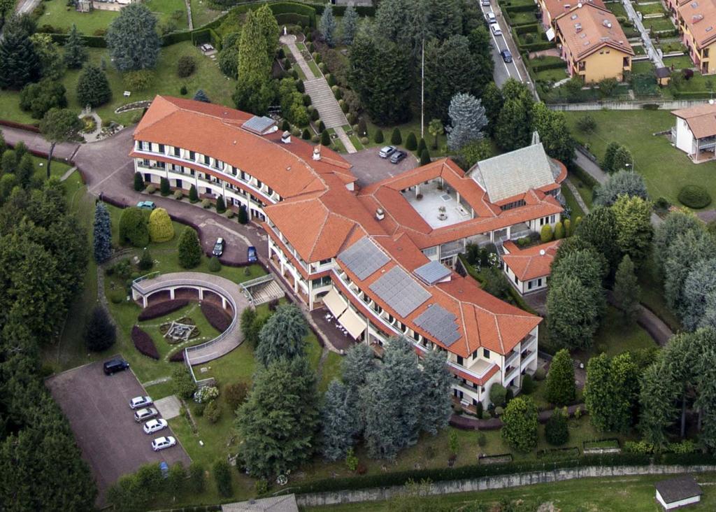Centro Di Spiritualita Maria Candida Armeno Bagian luar foto