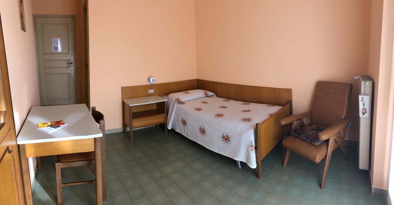 Centro Di Spiritualita Maria Candida Armeno Bagian luar foto